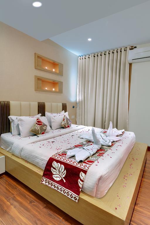 Hotel Balaji Central Ratlām Oda fotoğraf