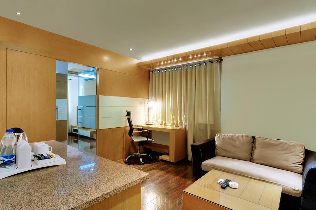 Hotel Balaji Central Ratlām Dış mekan fotoğraf
